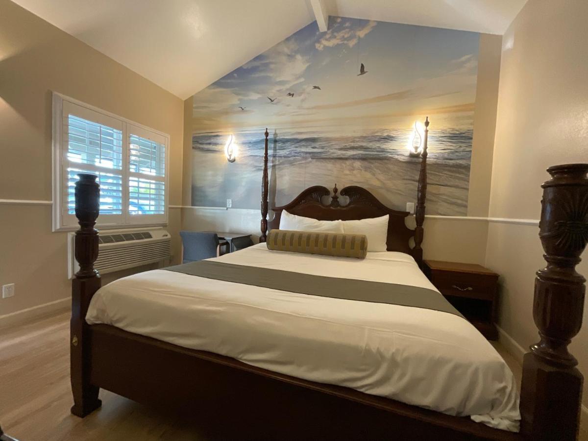 Escondido Inn Luaran gambar