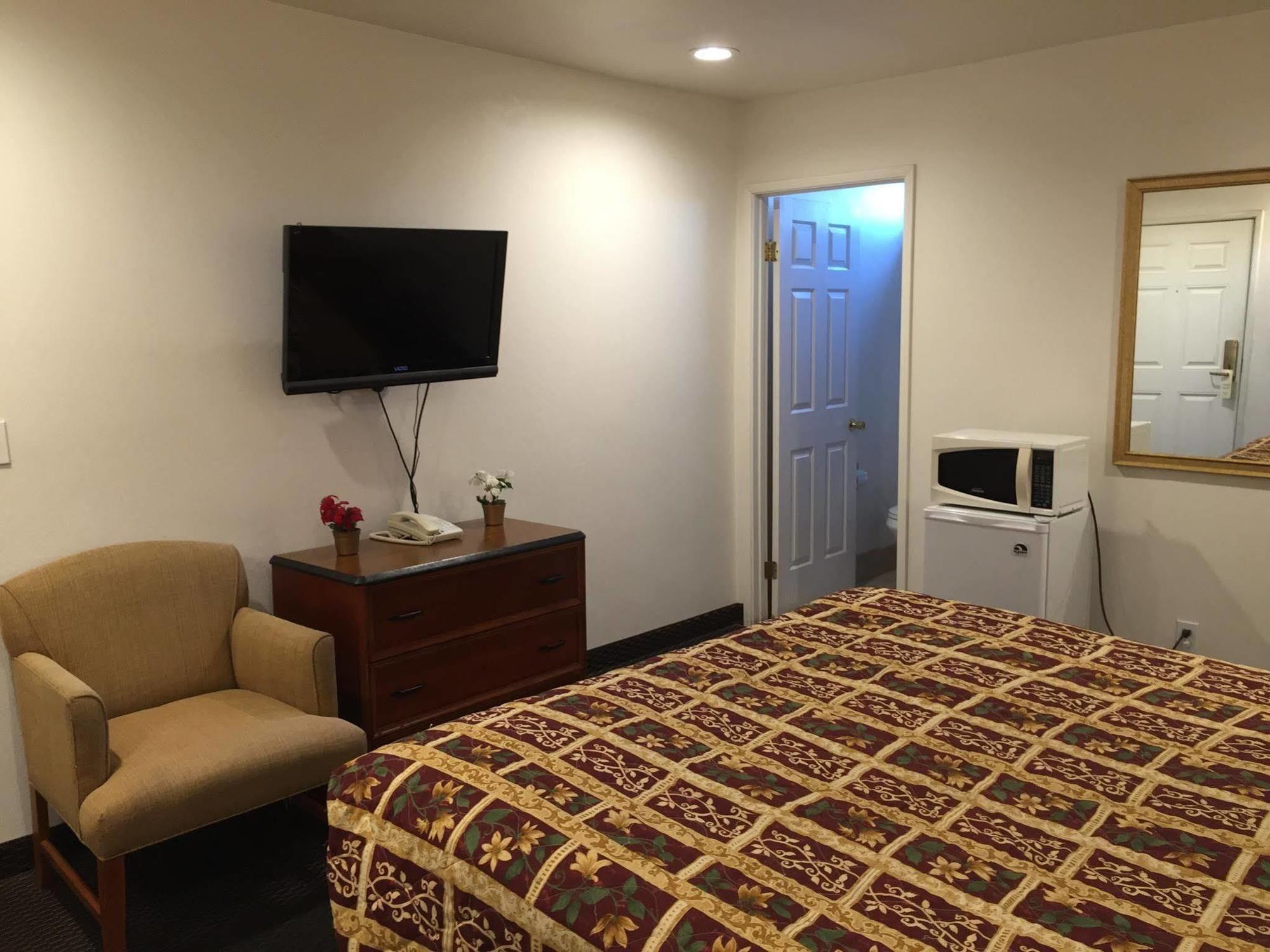 Escondido Inn Luaran gambar